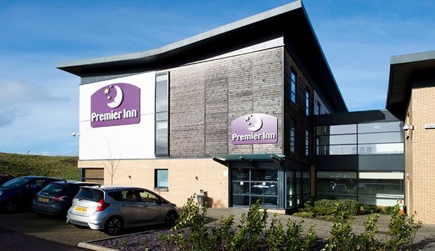 Premier Inn Glasgow Newton Mearns Exterior photo